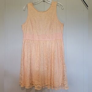 Pinky Peach‎ Lace Sleeveless Dress